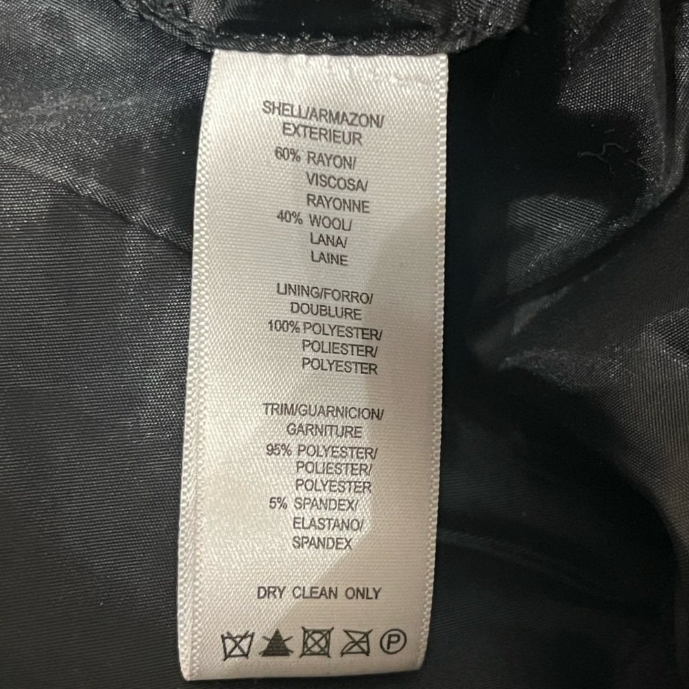 Mac & Jac Black Ruffled Women's Jacket - Picture 10 of 11